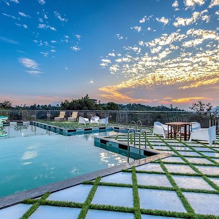 Hotel White House, Munnar Zewnętrze zdjęcie