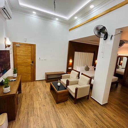 Hotel White House, Munnar Zewnętrze zdjęcie